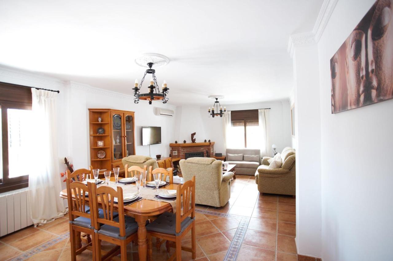 Casa De Las Montanas Villanueva del Trabuco Eksteriør billede
